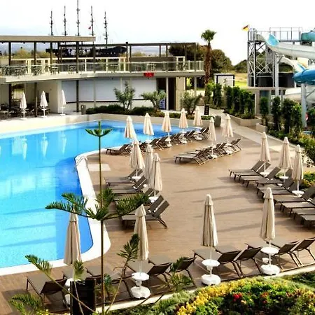 Riolavitas And Hotel