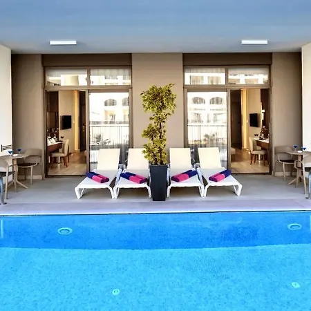 Riolavitas And Hotel